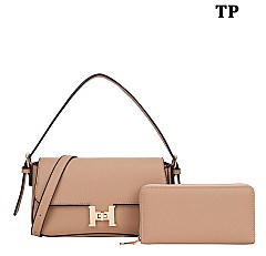 Get Incredible Discount Prices on our Wholesale Fashion Handbags