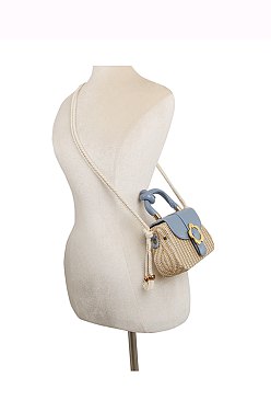 Flower Buckle Flap Straw Satchel