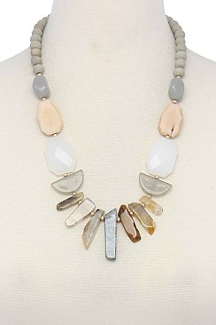 FASHIONABLE BIG BOLD GEMSTONES STATEMENT NECKLACE JYN6523