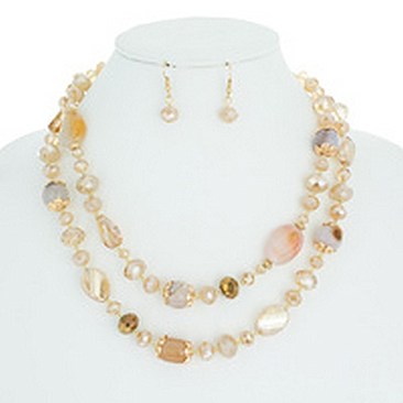 LAYERED GLASS BEAD NECKLACE SET