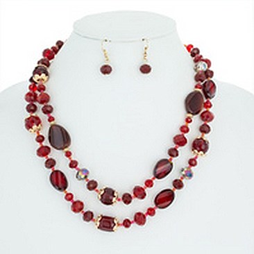 LAYERED GLASS BEAD NECKLACE SET